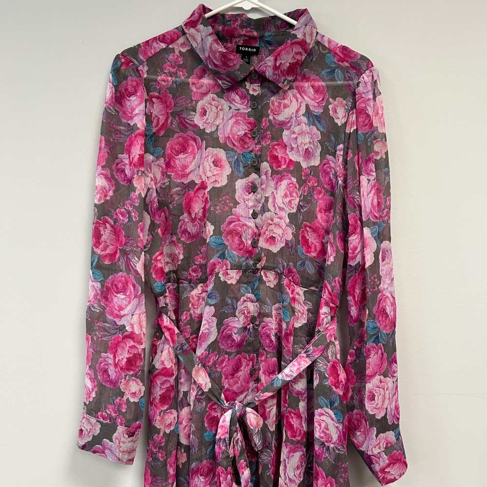 Torrid Size 1 (14/16) SHEER Floral Maxi Dress Pink Rose Shirt Dress See Through
